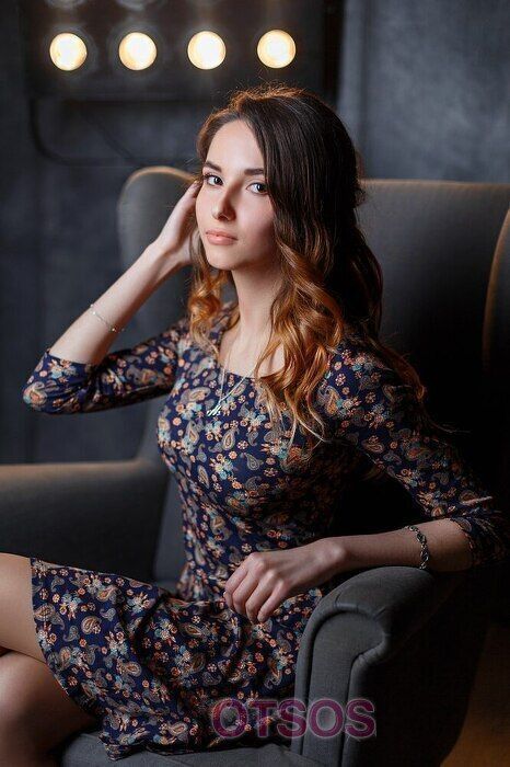 Марина оказывает услугу Секс анальный